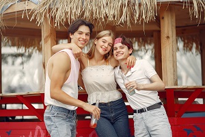 Navigating Threesome Hookup Sites: Tips for a Successful Online Experience